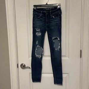 Like new. American Eagle ripped Jegging. Women's 0 short
